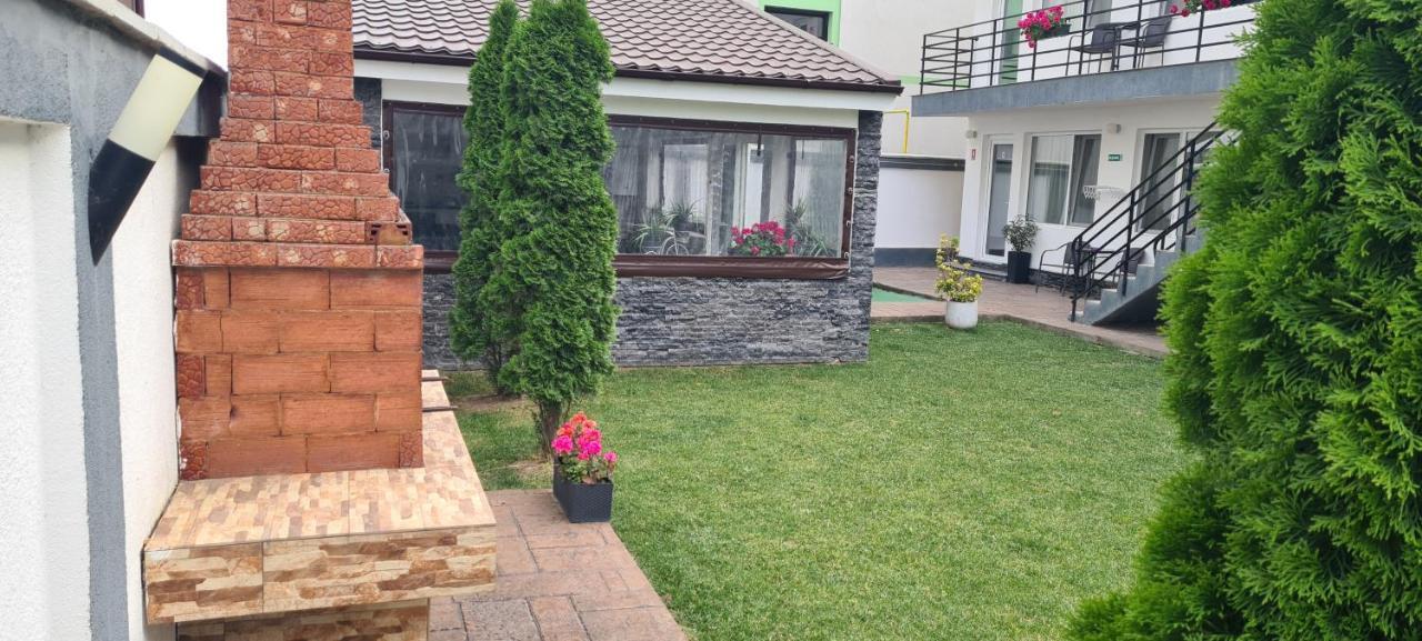 Отель Casa Gogu Нэводари Экстерьер фото